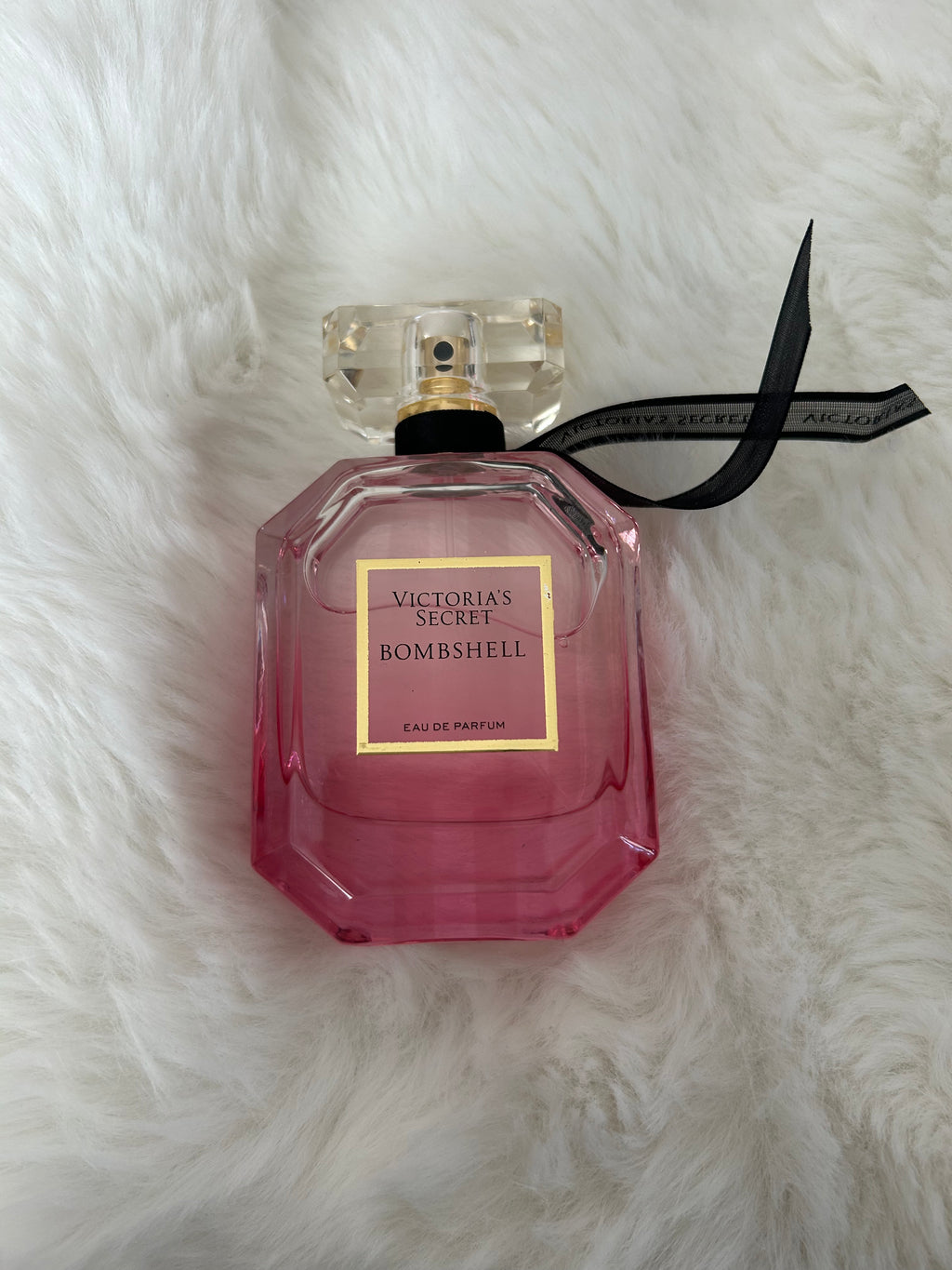 Victoria's Secret Bombshell perfume (brand new)