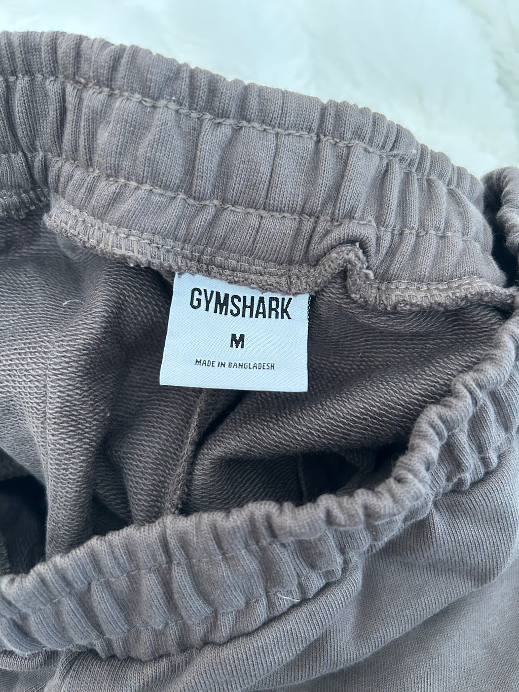 GYMSHARK JOGGERS SIZE M