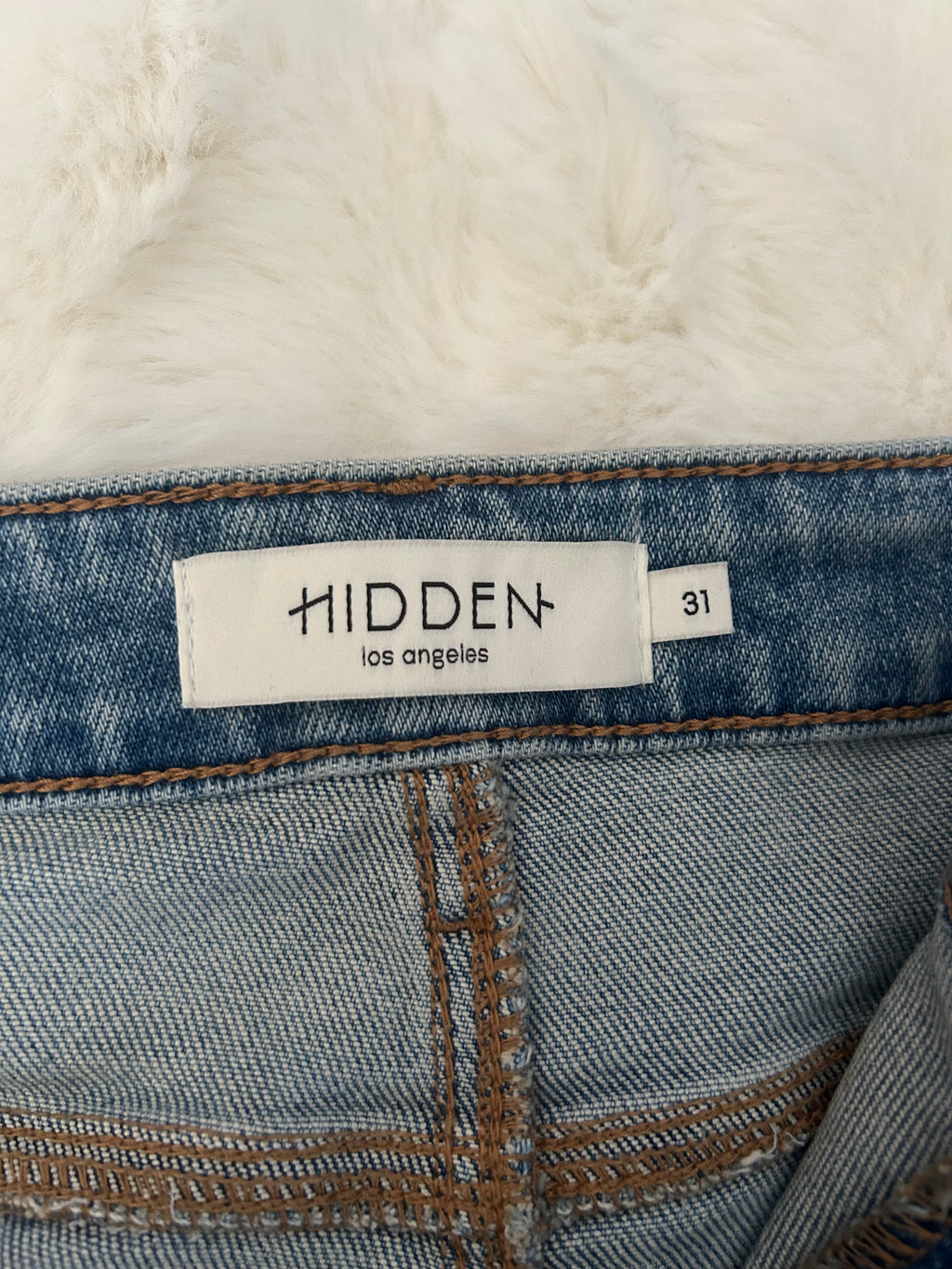 HIDDEN JEANS SIZE 31